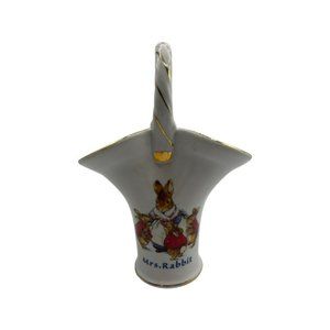 VASE PETER RABBIT BEATRIX POTTER MRS RABBIT BASKET Frederick Warne & Co 2002FLAW